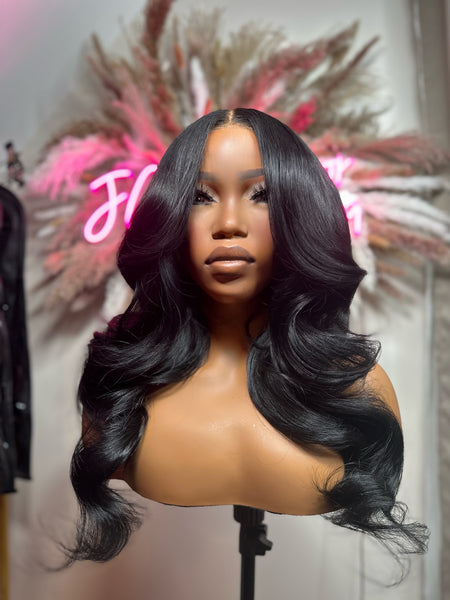 13x4 FRONTAL WIGS